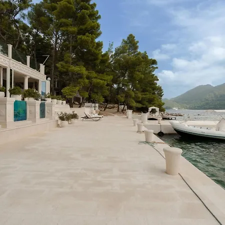 Private, Luxury Villa, Accessible Only By Boat * Sobra