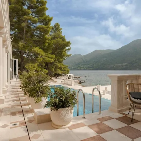 Private, Luxury Villa, Accessible Only By Boat *